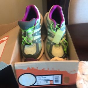 Merrill trail glove kids shoes.  Size 3 Never worn